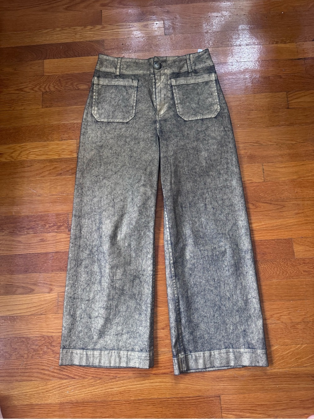 Rare: Colette Wide Leg Cropped Pants in Metallic Gold